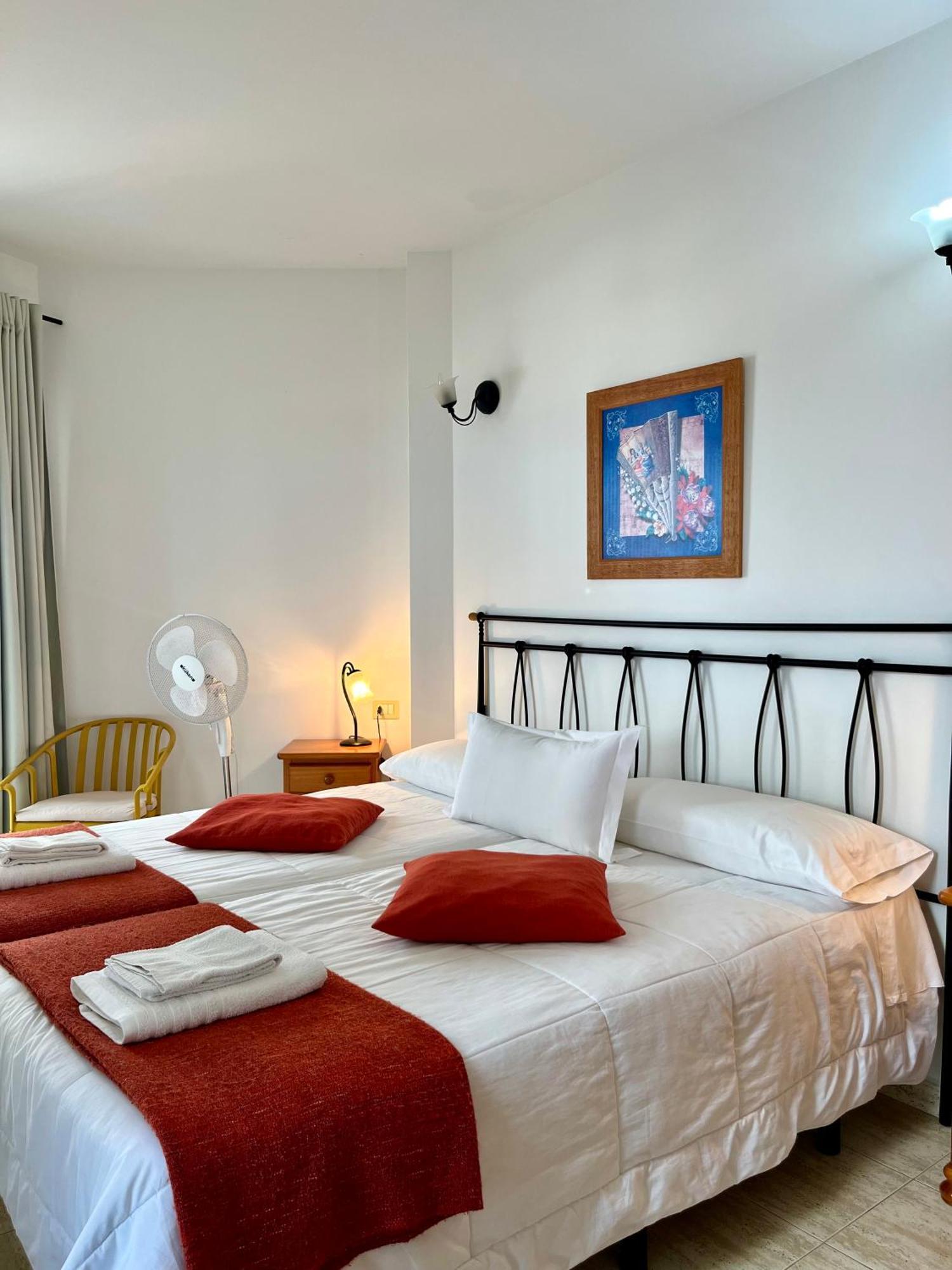 Apartamentos Edalmar Фронтера Экстерьер фото