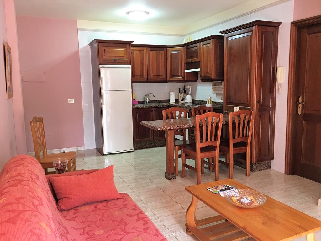 Apartamentos Edalmar Фронтера Экстерьер фото