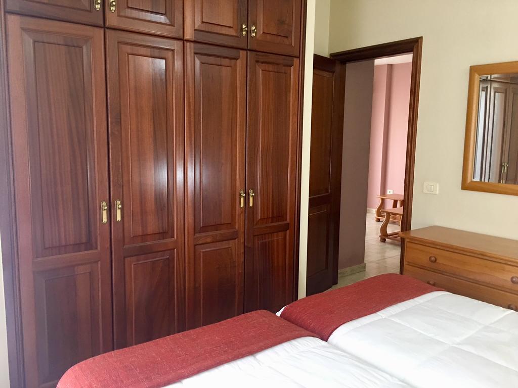 Apartamentos Edalmar Фронтера Экстерьер фото