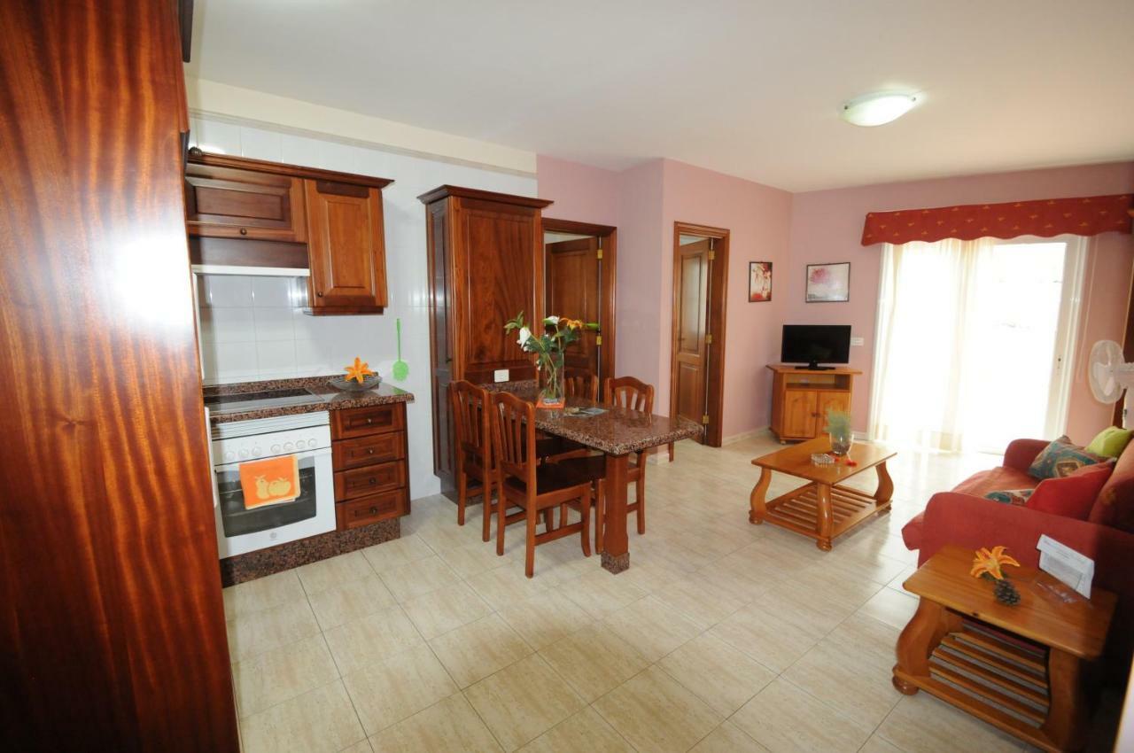 Apartamentos Edalmar Фронтера Экстерьер фото